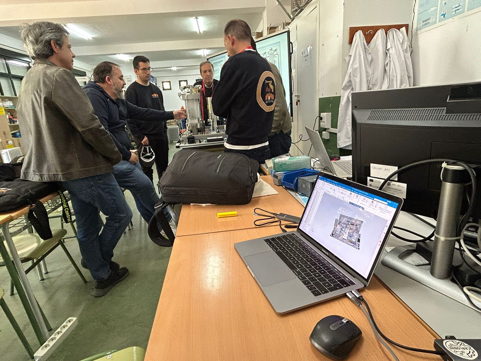 Jornada de trabajo del proyecto Gemelo Digital 5